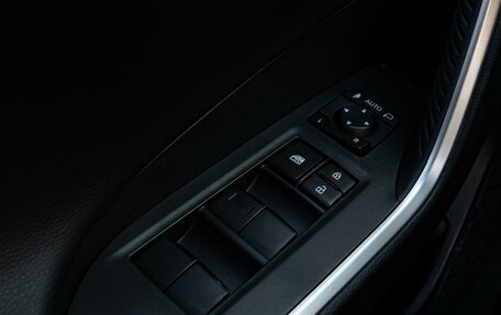 Toyota RAV4, 2023 год, 3 270 000 рублей, 22 фотография
