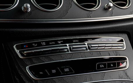 Mercedes-Benz E-Класс, 2022 год, 5 839 000 рублей, 23 фотография