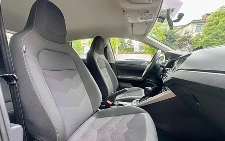 Volkswagen Polo, 2023 год, 975 401 рублей, 12 фотография