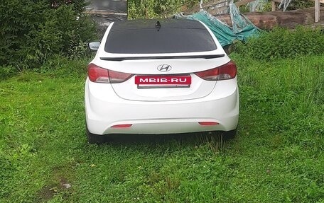 Hyundai Elantra V, 2011 год, 625 000 рублей, 6 фотография