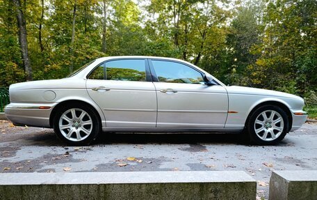 Jaguar XJ III (X350), 2005 год, 1 150 000 рублей, 4 фотография