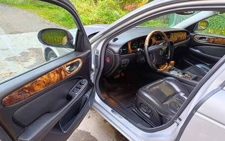 Jaguar XJ III (X350), 2005 год, 1 150 000 рублей, 9 фотография