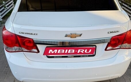 Chevrolet Cruze II, 2011 год, 550 000 рублей, 10 фотография