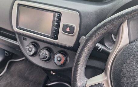 Toyota Vitz, 2016 год, 660 000 рублей, 8 фотография