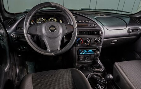 Chevrolet Niva I рестайлинг, 2018 год, 879 000 рублей, 6 фотография