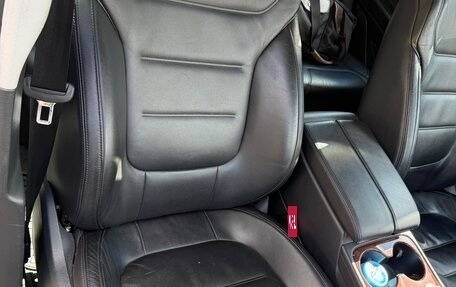 Volkswagen Touareg III, 2011 год, 2 090 000 рублей, 16 фотография