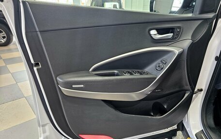 Hyundai Santa Fe III рестайлинг, 2016 год, 2 199 000 рублей, 10 фотография