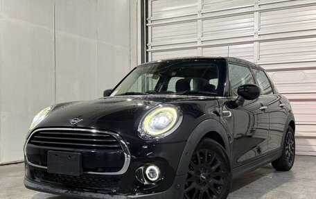 MINI Hatch, 2021 год, 1 178 911 рублей, 7 фотография