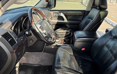 Toyota Land Cruiser 200, 2012 год, 4 450 000 рублей, 6 фотография