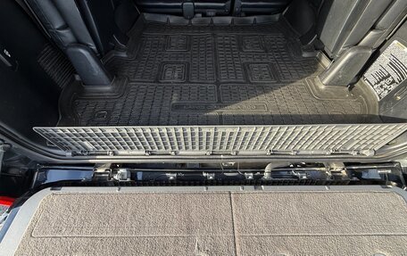 Toyota Land Cruiser 200, 2012 год, 4 450 000 рублей, 17 фотография