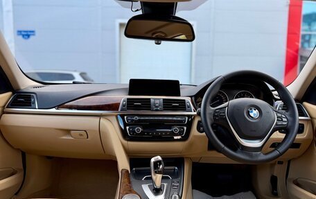 BMW 3 серия, 2017 год, 1 400 000 рублей, 2 фотография