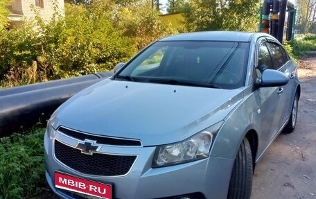 Chevrolet Cruze II, 2011 год, 650 000 рублей, 1 фотография