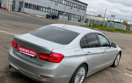 BMW 3 серия, 2017 год, 1 400 000 рублей, 17 фотография