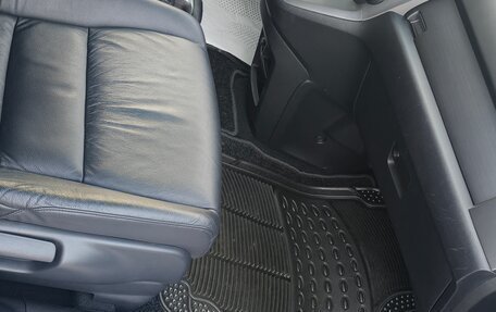 Honda CR-V III рестайлинг, 2007 год, 1 700 000 рублей, 23 фотография