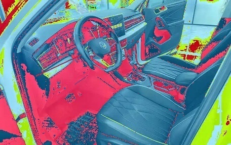 Volkswagen Tiguan II, 2022 год, 2 547 000 рублей, 7 фотография