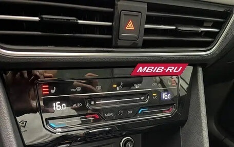 Volkswagen Tiguan II, 2022 год, 2 547 000 рублей, 11 фотография