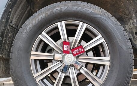 Toyota Land Cruiser 200, 2012 год, 4 350 000 рублей, 16 фотография