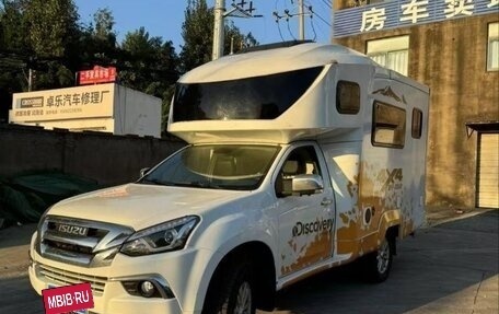 Isuzu D-Max, 2020 год, 4 200 000 рублей, 26 фотография
