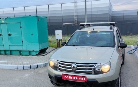 Renault Duster I рестайлинг, 2014 год, 699 000 рублей, 1 фотография