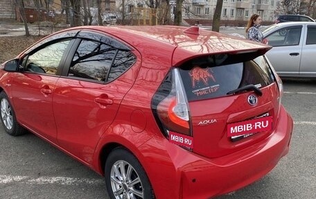 Toyota Aqua I, 2017 год, 950 000 рублей, 5 фотография