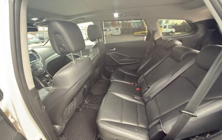 Hyundai Santa Fe III рестайлинг, 2018 год, 3 140 000 рублей, 13 фотография