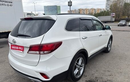 Hyundai Santa Fe III рестайлинг, 2018 год, 3 140 000 рублей, 4 фотография