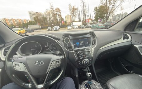 Hyundai Santa Fe III рестайлинг, 2018 год, 3 140 000 рублей, 20 фотография