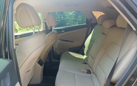 Hyundai Tucson III, 2016 год, 2 300 000 рублей, 4 фотография