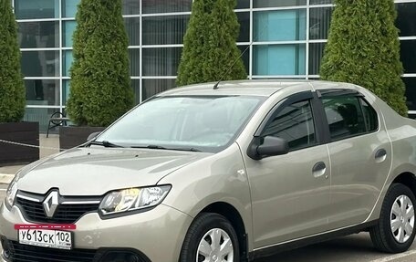 Renault Logan II, 2017 год, 775 000 рублей, 3 фотография