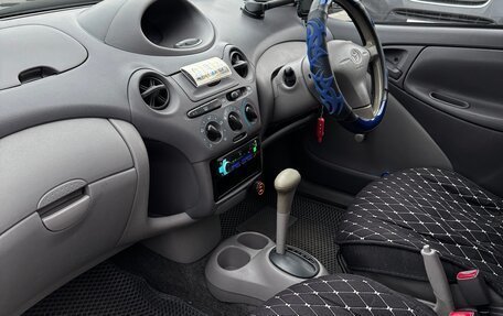 Toyota Platz, 2001 год, 370 000 рублей, 6 фотография