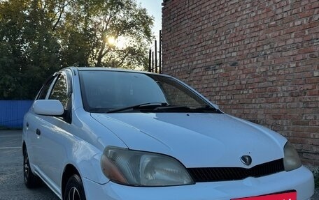 Toyota Platz, 2001 год, 370 000 рублей, 1 фотография