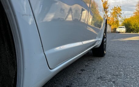 Toyota Platz, 2001 год, 370 000 рублей, 10 фотография