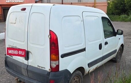 Renault Kangoo II рестайлинг, 2003 год, 110 000 рублей, 3 фотография
