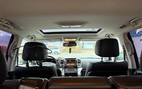 Toyota Land Cruiser 200, 2014 год, 5 000 000 рублей, 10 фотография