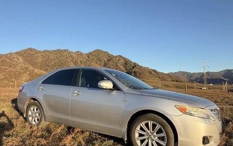 Toyota Camry, 2010 год, 1 300 000 рублей, 3 фотография