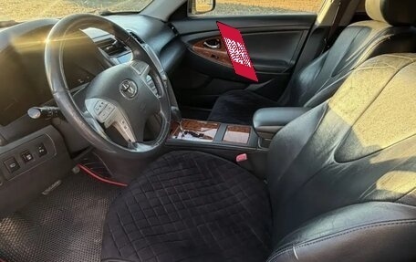 Toyota Camry, 2010 год, 1 300 000 рублей, 10 фотография