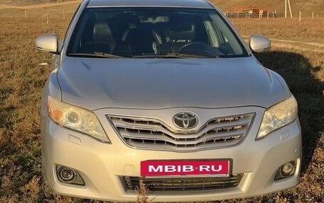 Toyota Camry, 2010 год, 1 300 000 рублей, 12 фотография