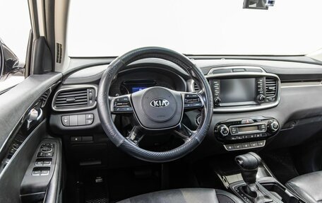 KIA Sorento III Prime рестайлинг, 2018 год, 2 728 000 рублей, 14 фотография