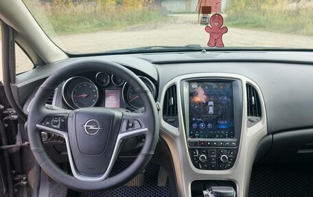 Opel Astra J, 2011 год, 550 000 рублей, 8 фотография
