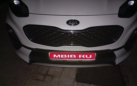 KIA Sportage IV рестайлинг, 2020 год, 2 500 000 рублей, 1 фотография