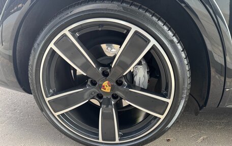 Porsche Cayenne III, 2021 год, 13 800 000 рублей, 2 фотография