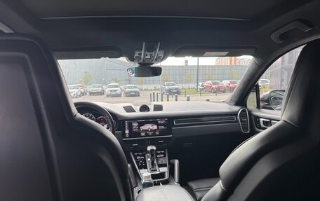 Porsche Cayenne III, 2021 год, 13 800 000 рублей, 5 фотография