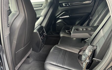 Porsche Cayenne III, 2021 год, 13 800 000 рублей, 12 фотография