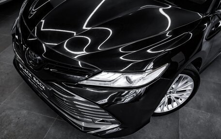 Toyota Camry, 2019 год, 2 540 000 рублей, 10 фотография