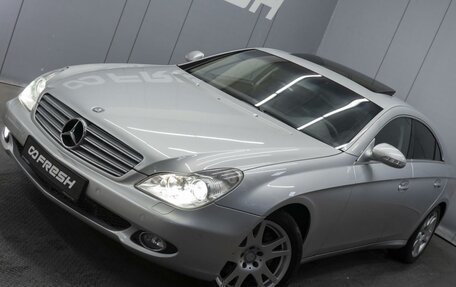 Mercedes-Benz CLS, 2005 год, 1 490 000 рублей, 15 фотография