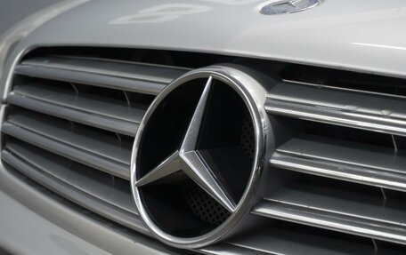 Mercedes-Benz CLS, 2005 год, 1 490 000 рублей, 13 фотография