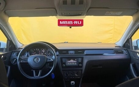 Skoda Rapid I, 2015 год, 899 000 рублей, 13 фотография