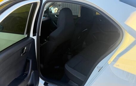 Skoda Rapid I, 2015 год, 899 000 рублей, 21 фотография