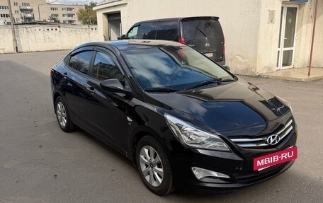 Hyundai Solaris II рестайлинг, 2016 год, 942 000 рублей, 14 фотография