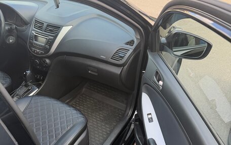 Hyundai Solaris II рестайлинг, 2016 год, 942 000 рублей, 20 фотография